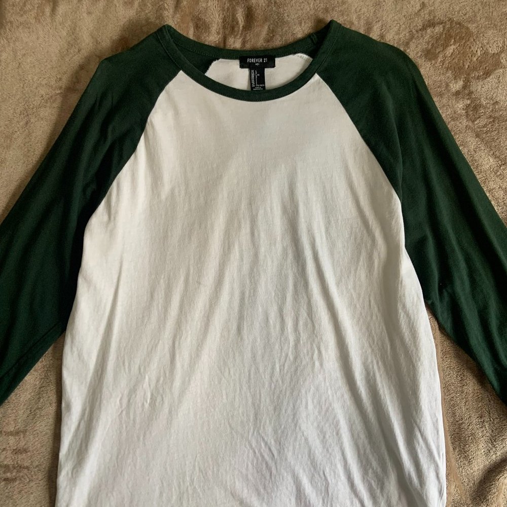 Men's Large Forever 21 Baseball T-Shirt